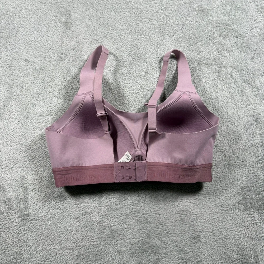 Lululemon Fine Form Bra Women B34 Purple Mauve Molded Cups‎